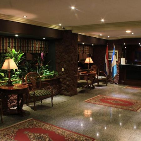 Premier Hill Suites Hotel Asunción Exterior photo